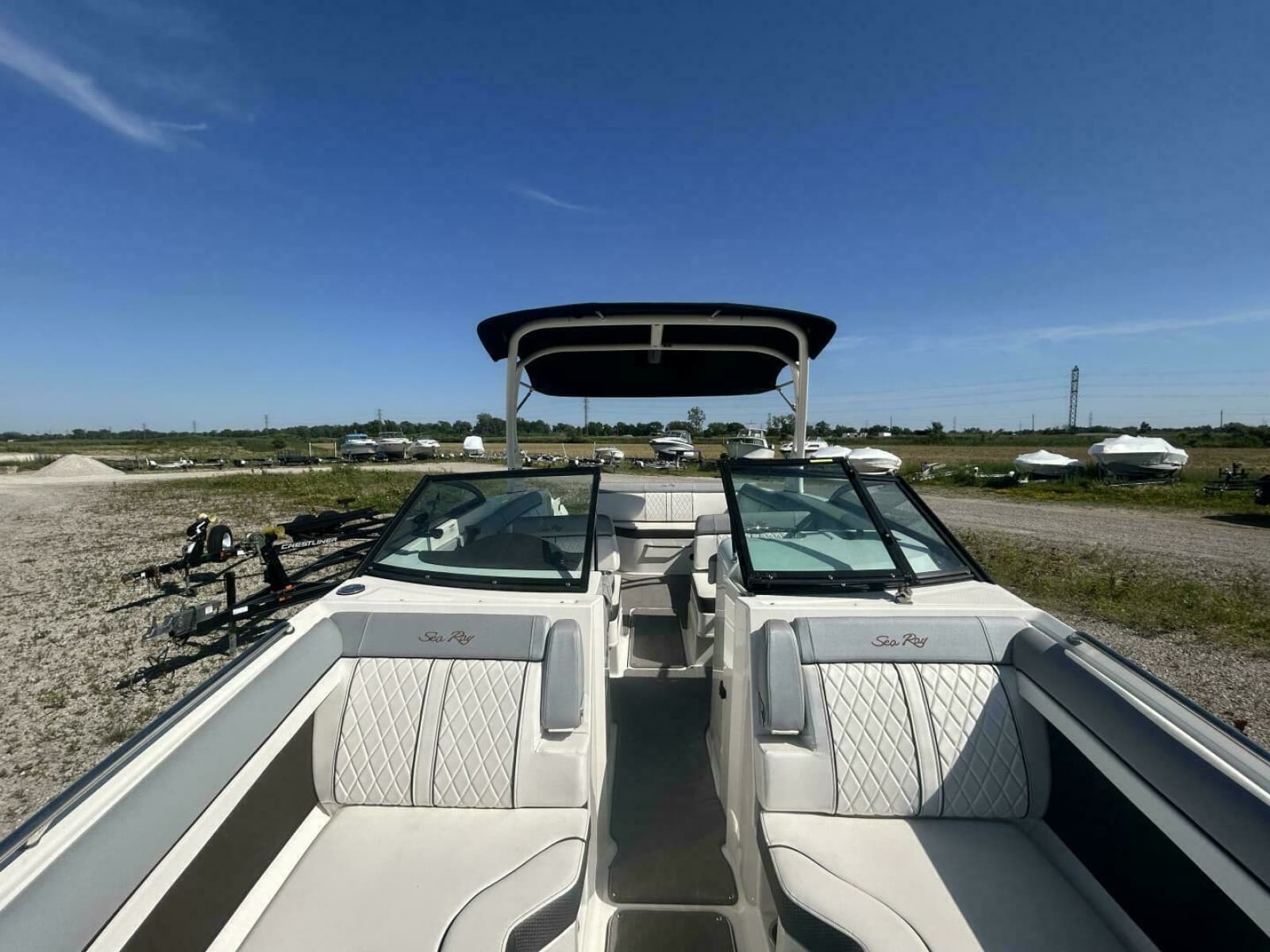 2016 Sea Ray 270 Sundeck - Photo 40