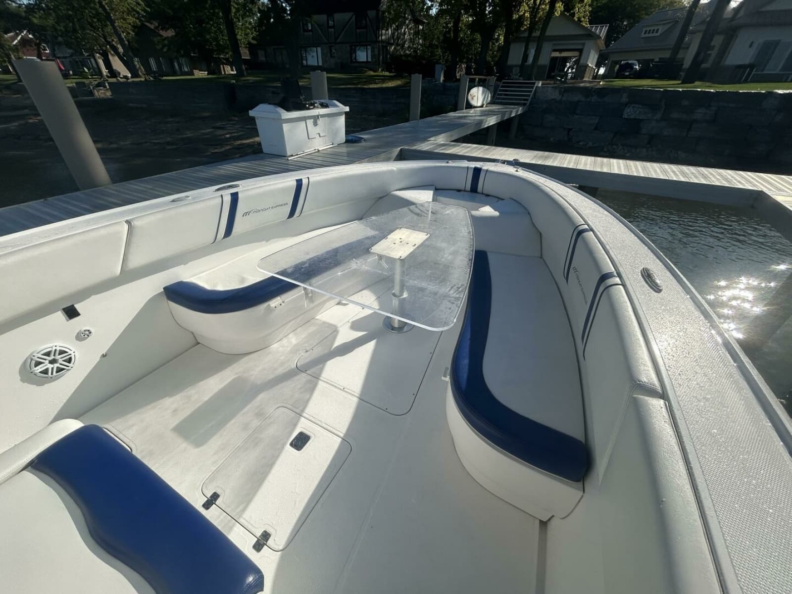 2016 Midnight Express 37 Open - Photo 42