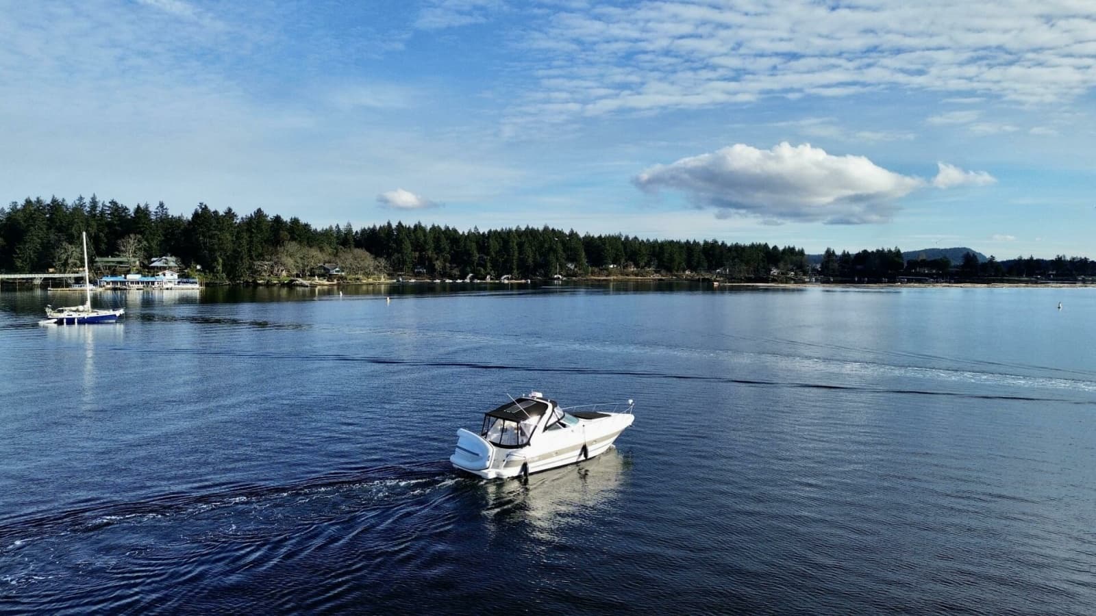 2006 Cruisers Yachts 340 Express - Photo 4