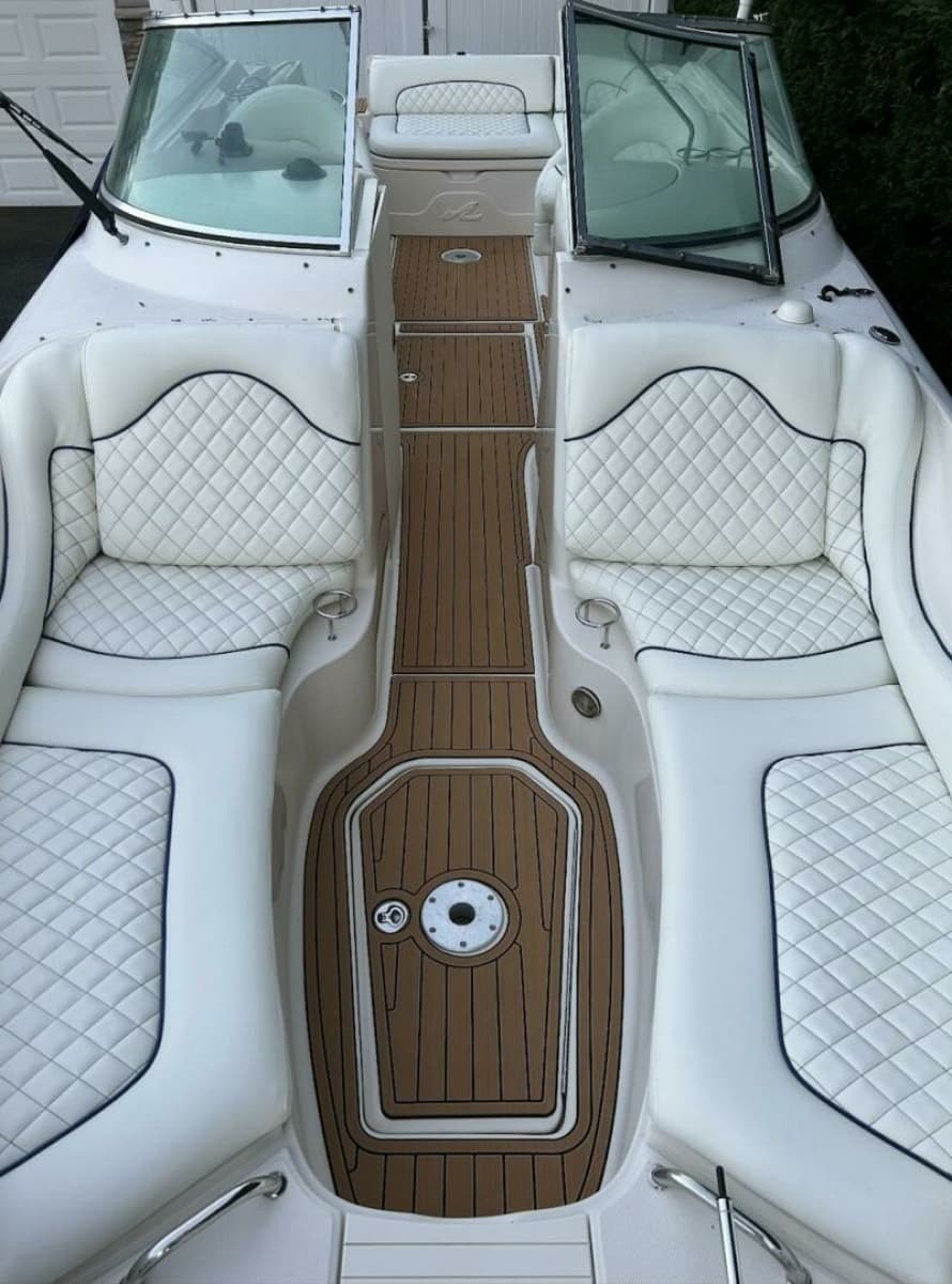 2005 Sea Ray 270 Sundeck - Photo 3