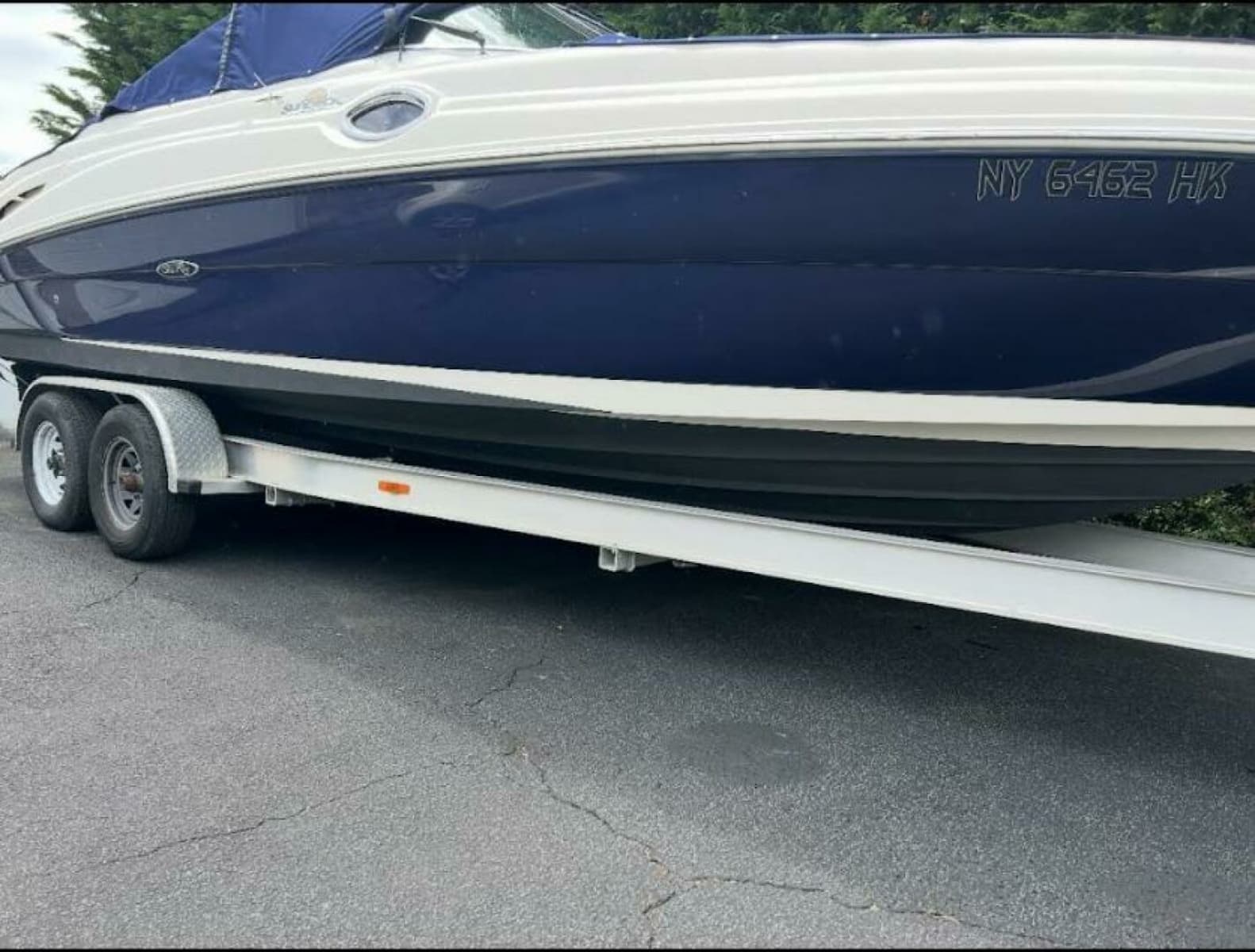 2005 Sea Ray 270 Sundeck - Photo 2
