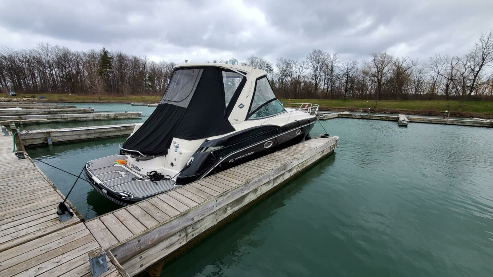 2013 Monterey 340 Sport Yacht - Photo 3