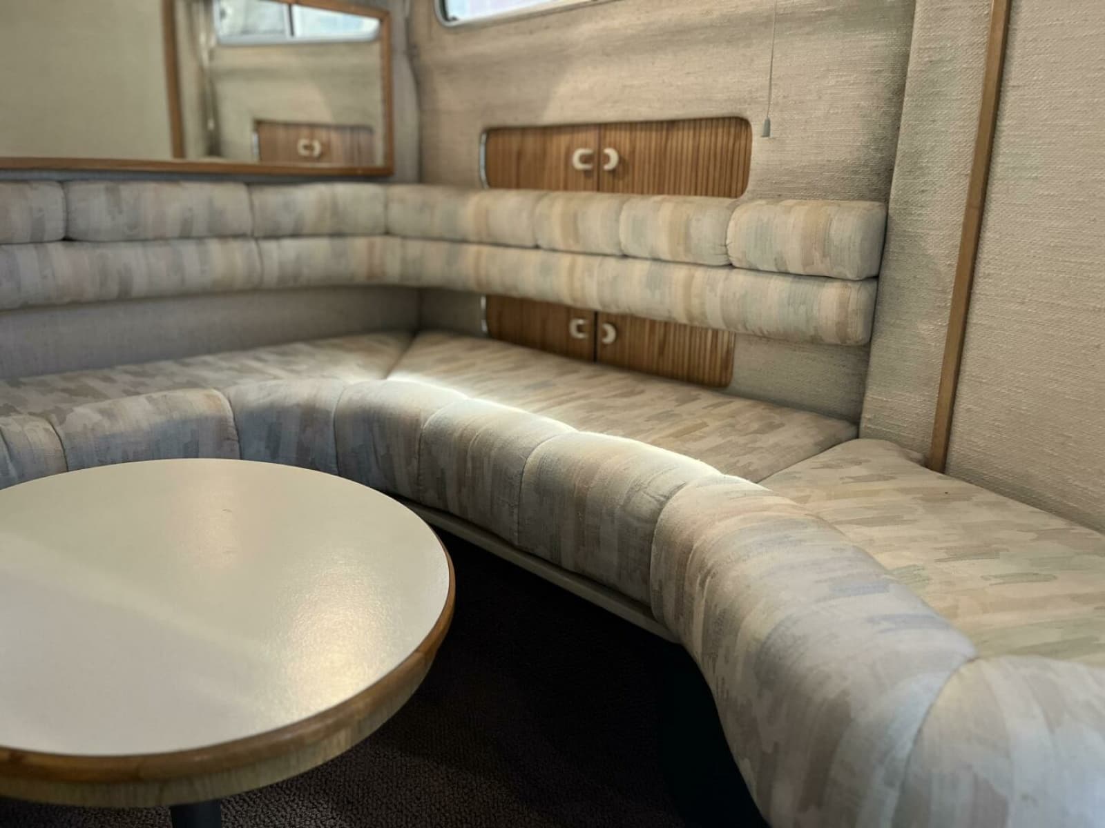 1992 Sea Ray 440 Sundancer - Photo 32