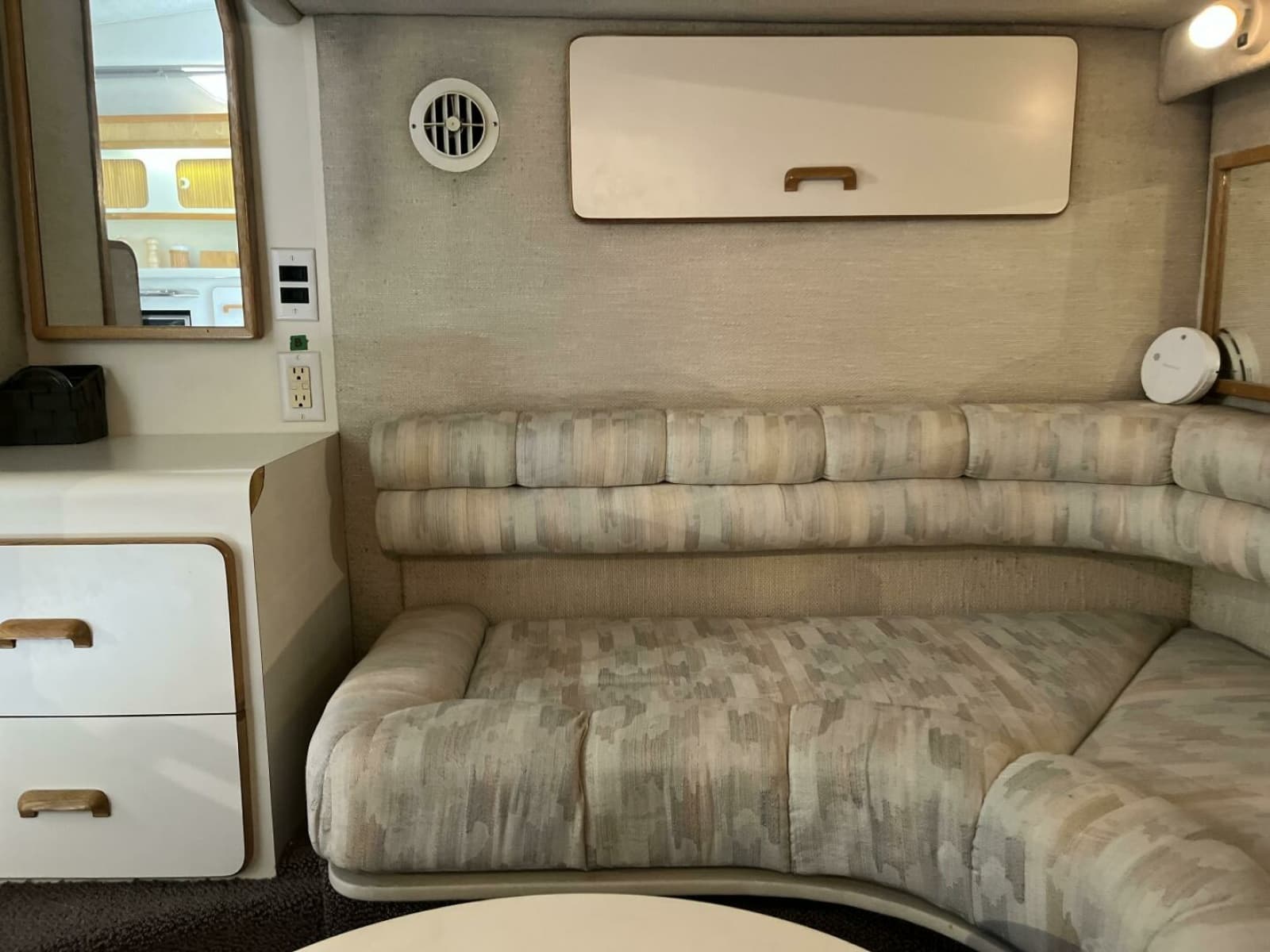 1992 Sea Ray 440 Sundancer - Photo 33