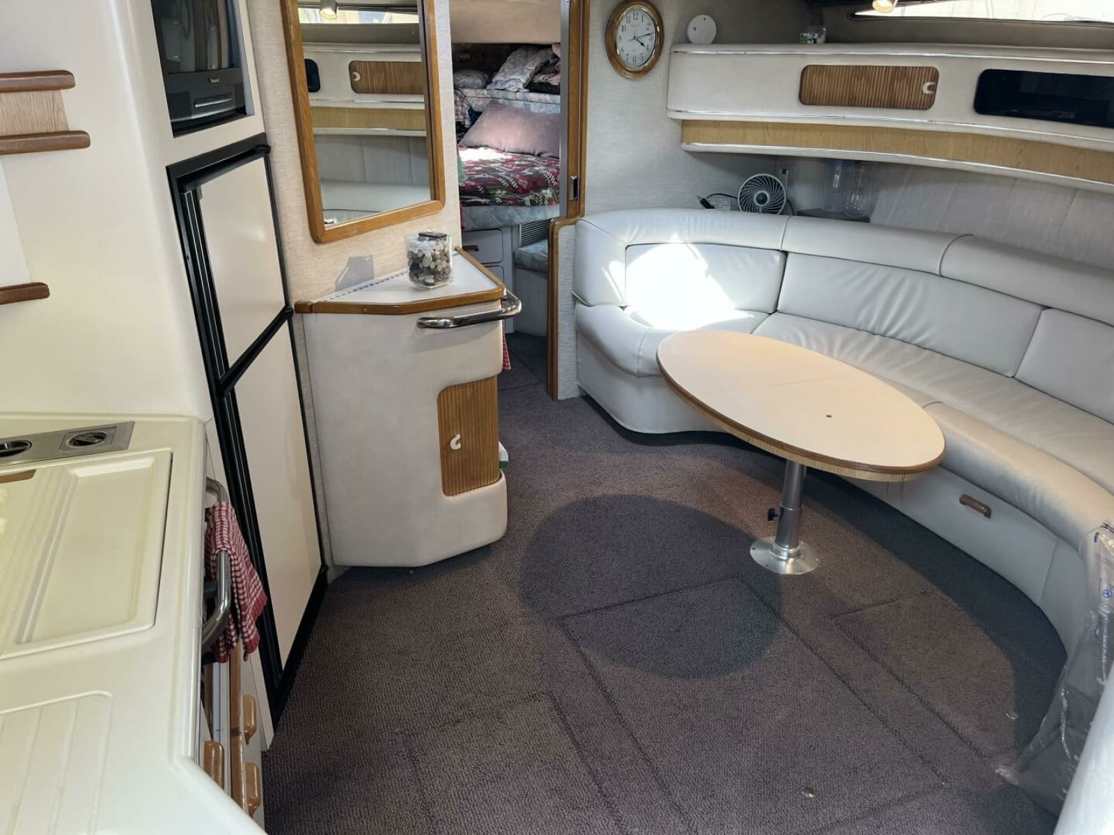 1992 Sea Ray 440 Sundancer - Photo 22