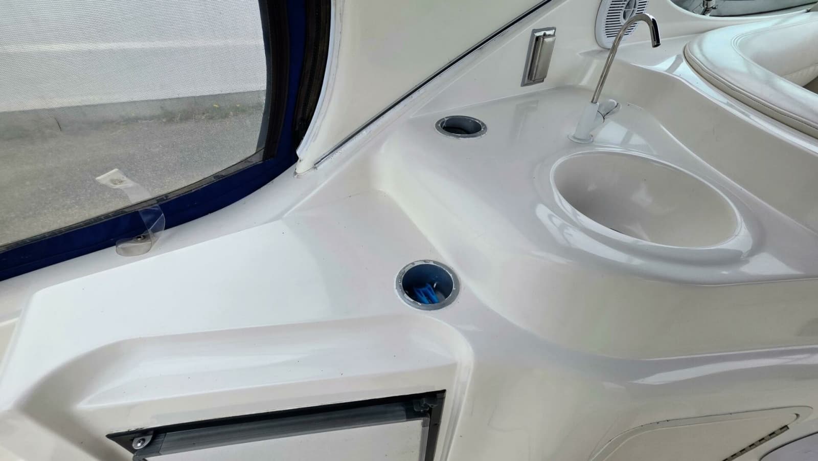 1999 Cruisers Yachts 3375 Esprit - Photo 11