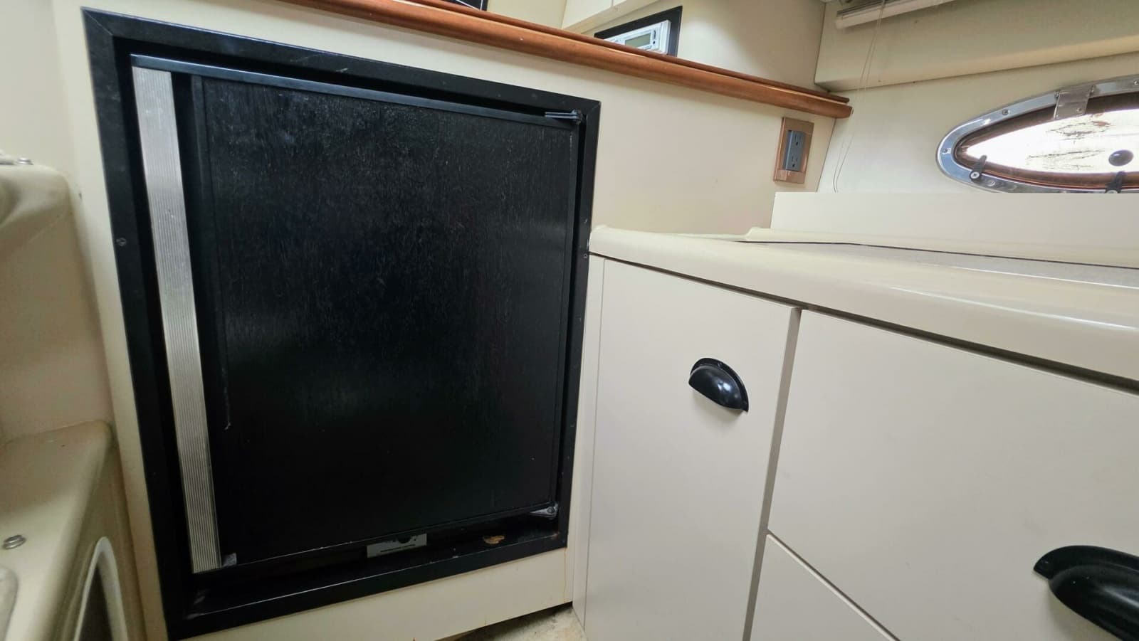 1999 Cruisers Yachts 3375 Esprit - Photo 27