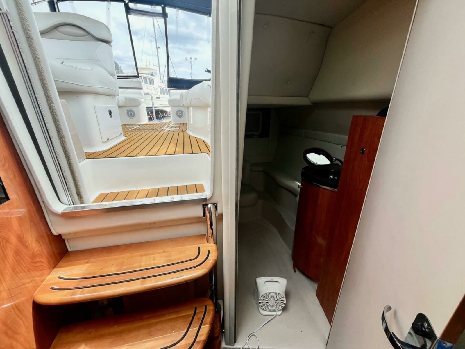 2006 Doral 330SE - Photo 20