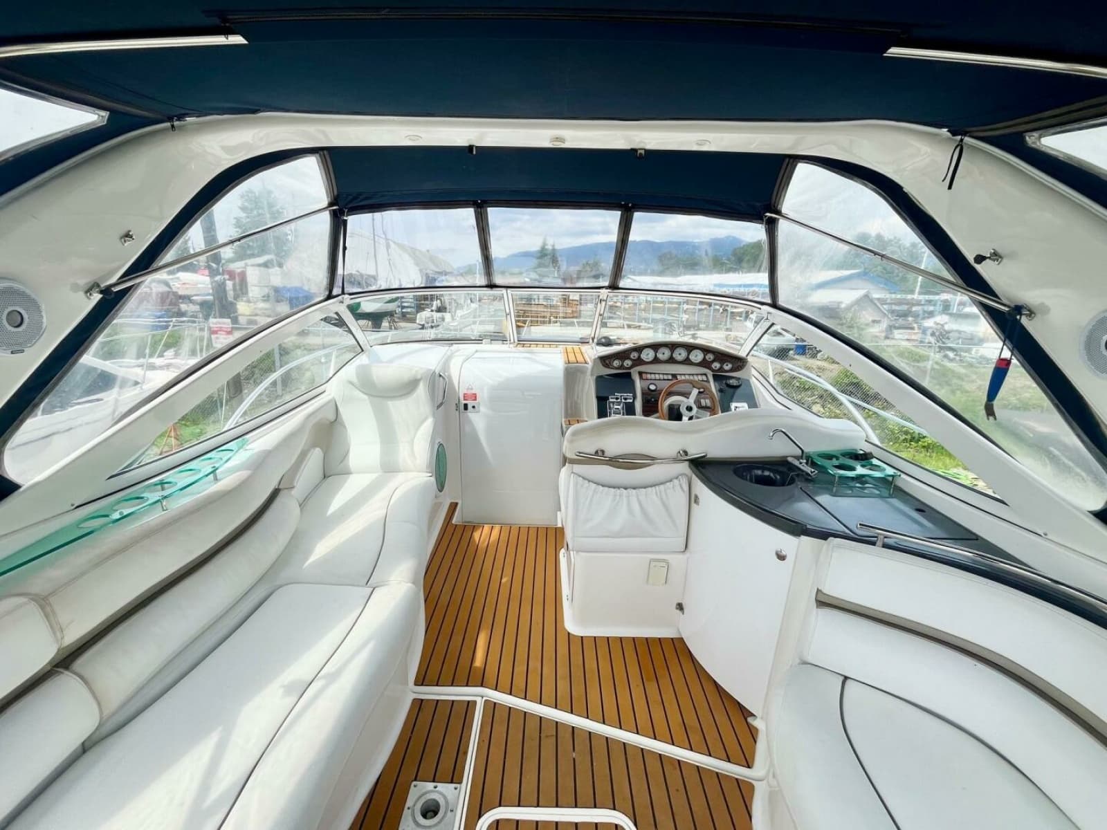 2006 Doral 330SE - Photo 7