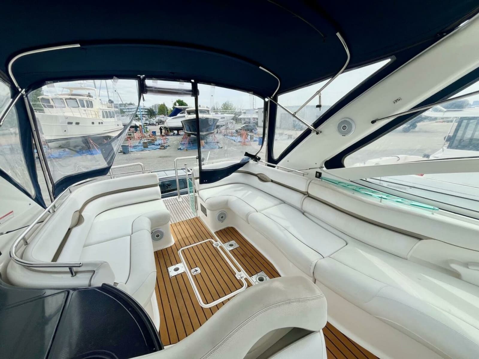 2006 Doral 330SE - Photo 14