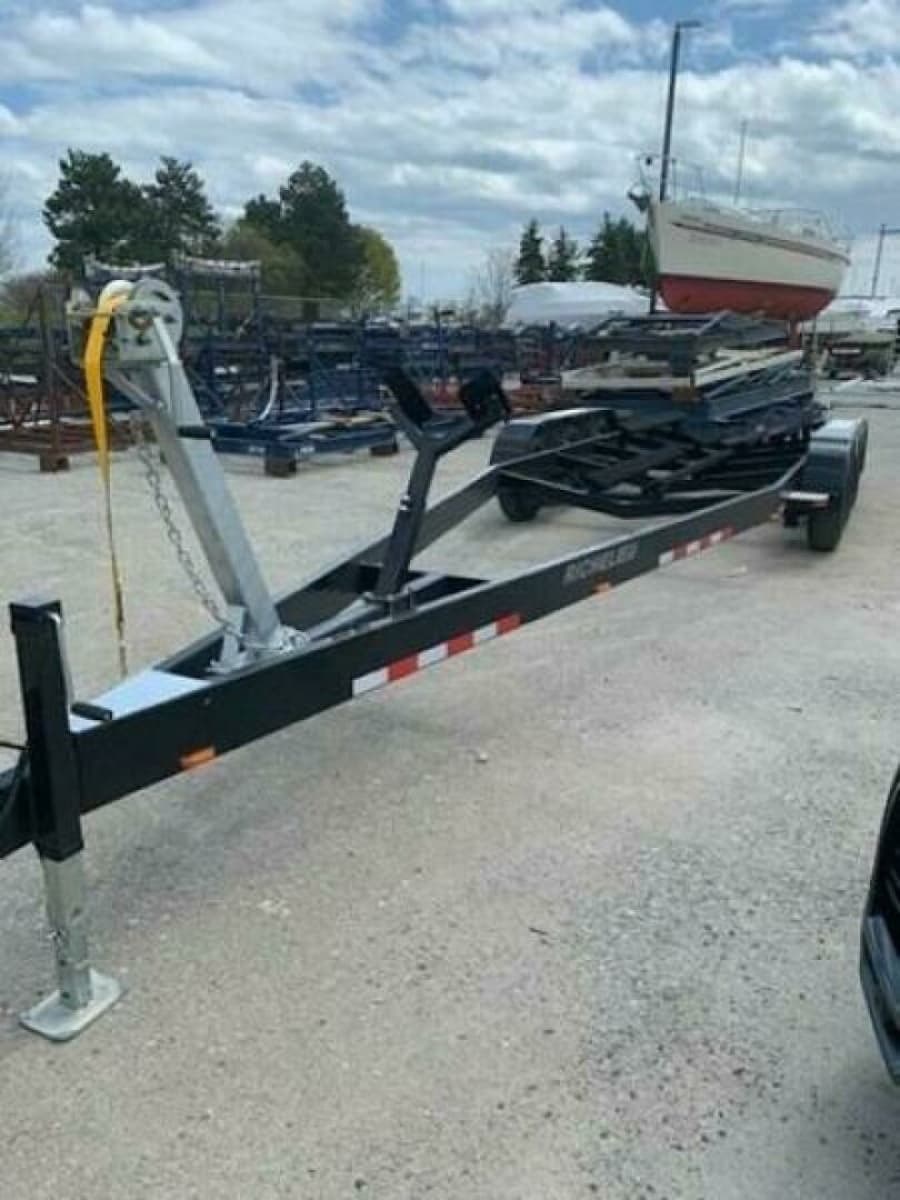 2017 Formula 310SS - Photo 66