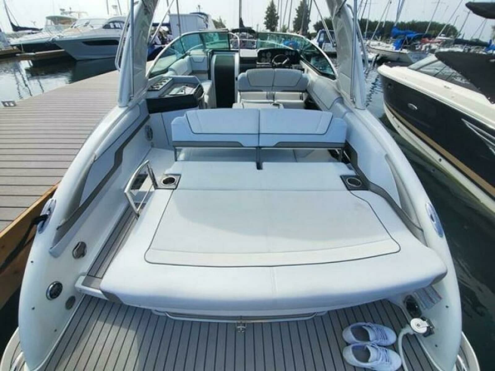 2017 Formula 310SS - Photo 13
