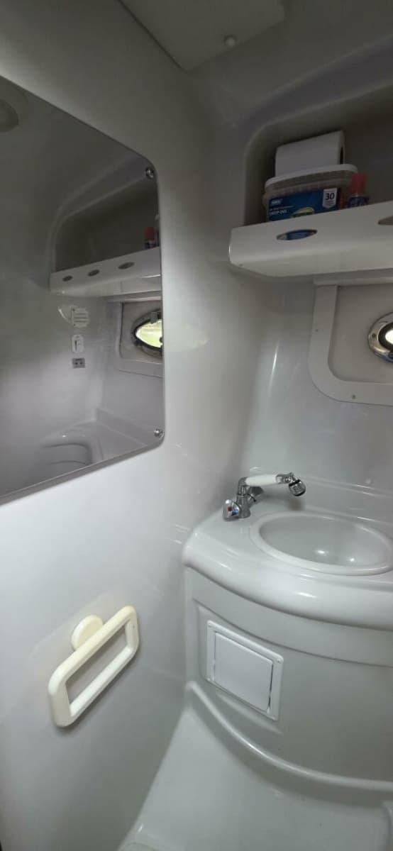 2005 Crownline 250CR - Photo 30