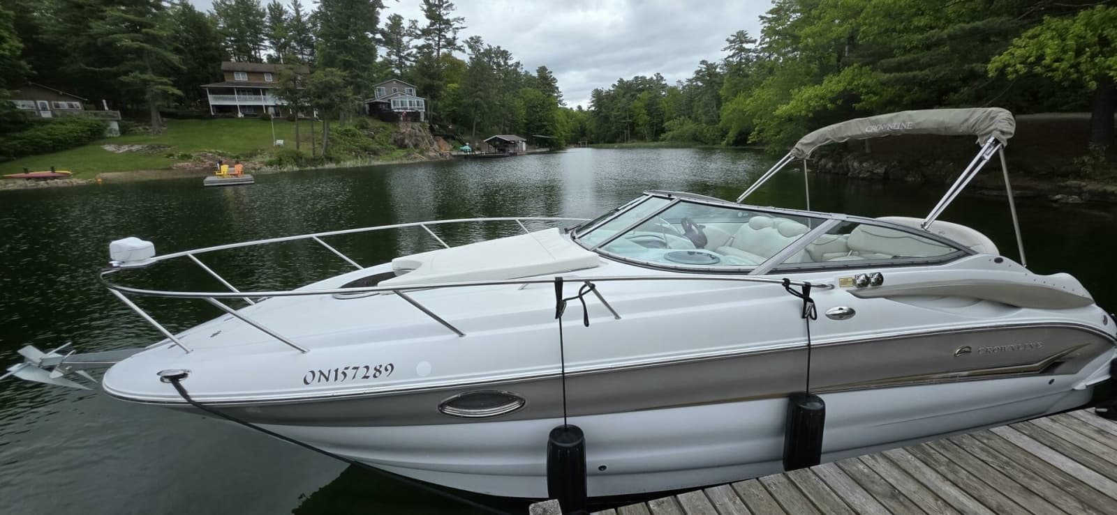 2005 Crownline 250CR - Photo 2