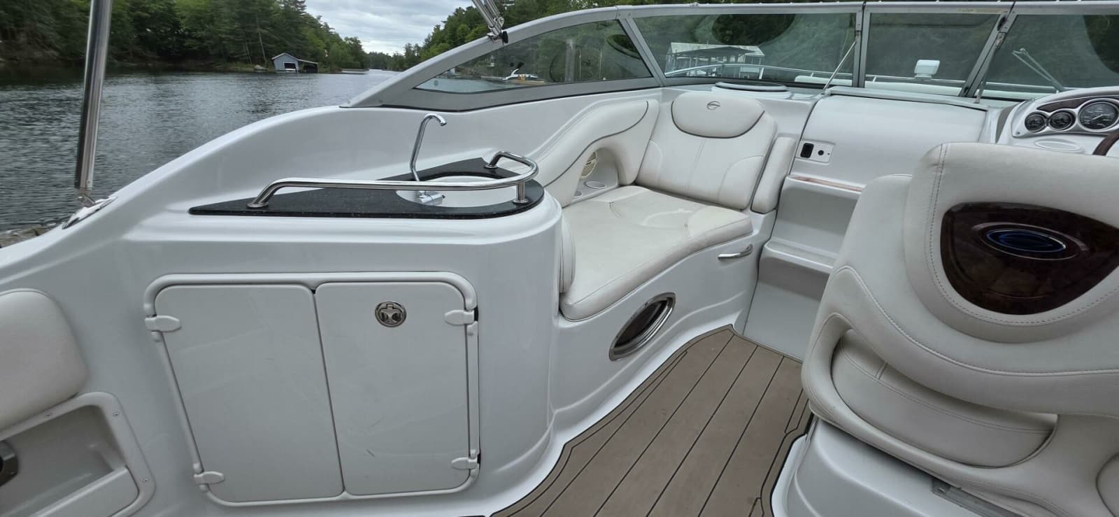 2005 Crownline 250CR - Photo 9