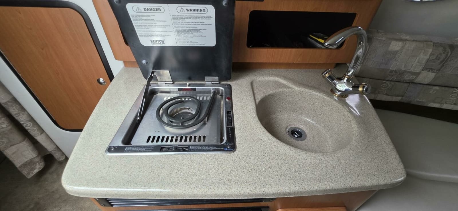 2005 Crownline 250CR - Photo 28