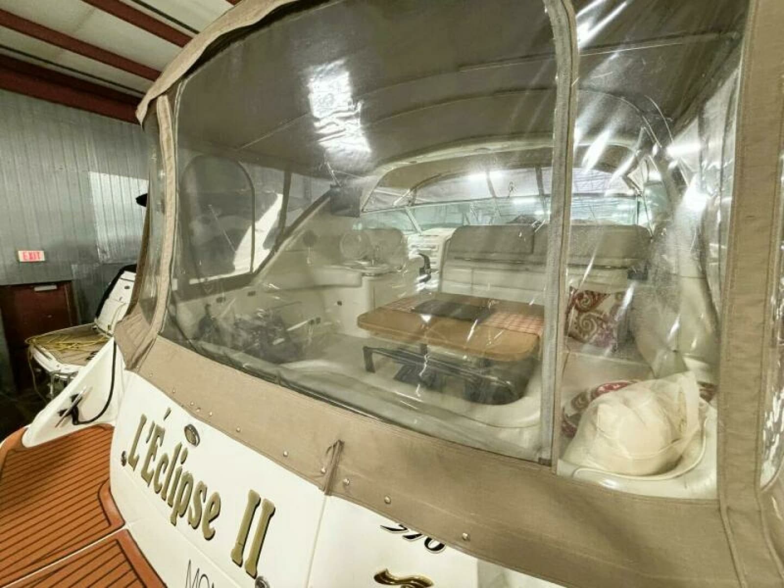 1995 Sea Ray 370 Sundancer - Photo 8