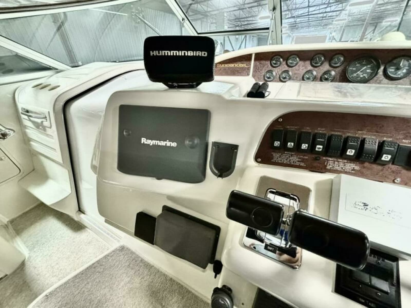 1995 Sea Ray 370 Sundancer - Photo 19