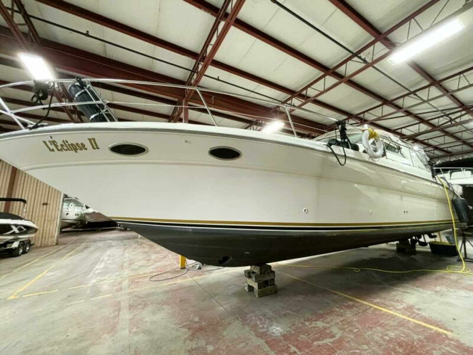 1995 Sea Ray 370 Sundancer - Photo 4