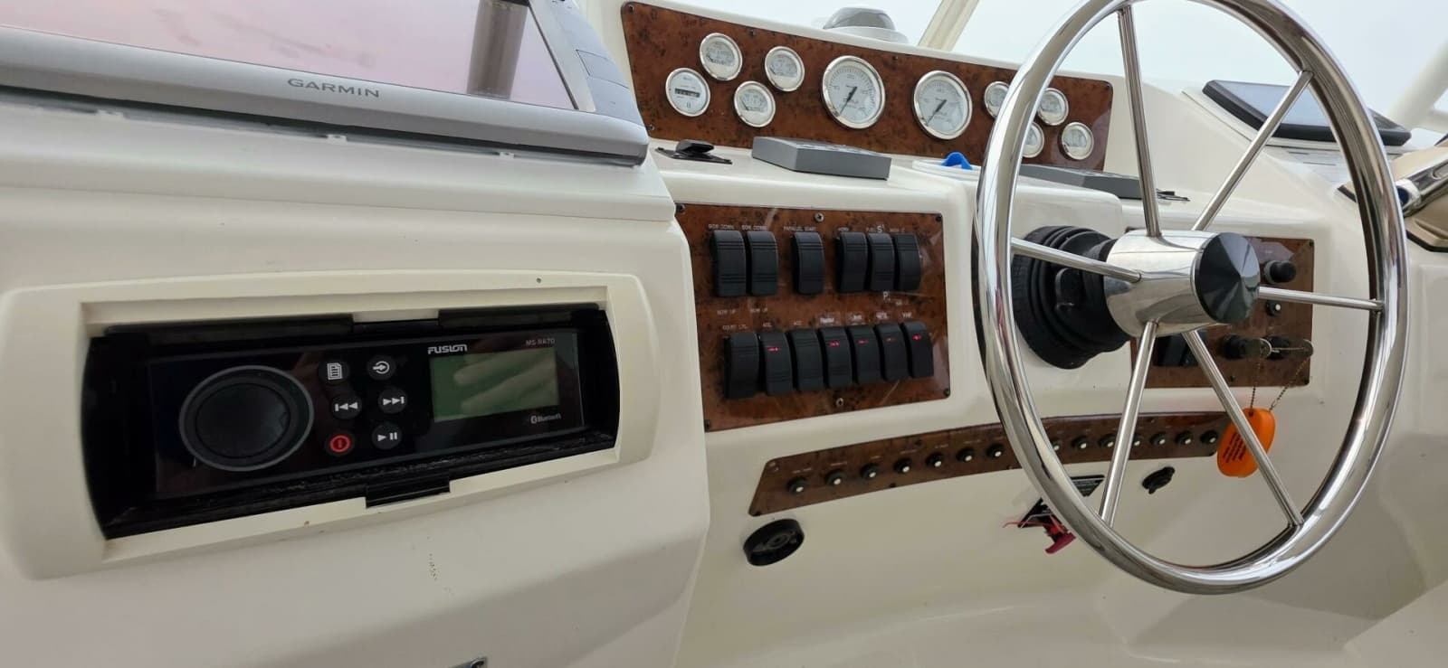 2000 Silverton 453 Motor Yacht - Photo 25