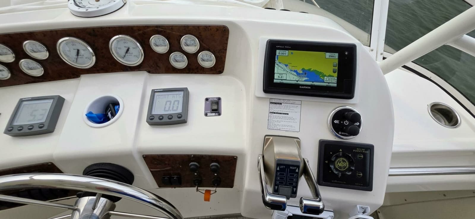 2000 Silverton 453 Motor Yacht - Photo 27