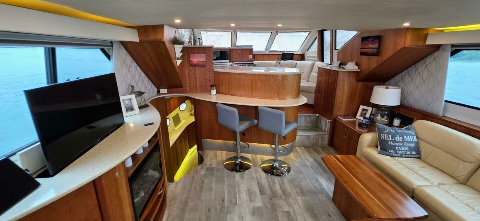 2000 Silverton 453 Motor Yacht - Photo 29