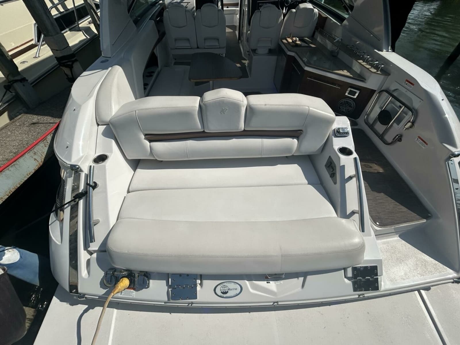 2017 Four Winns H350 - Photo 8