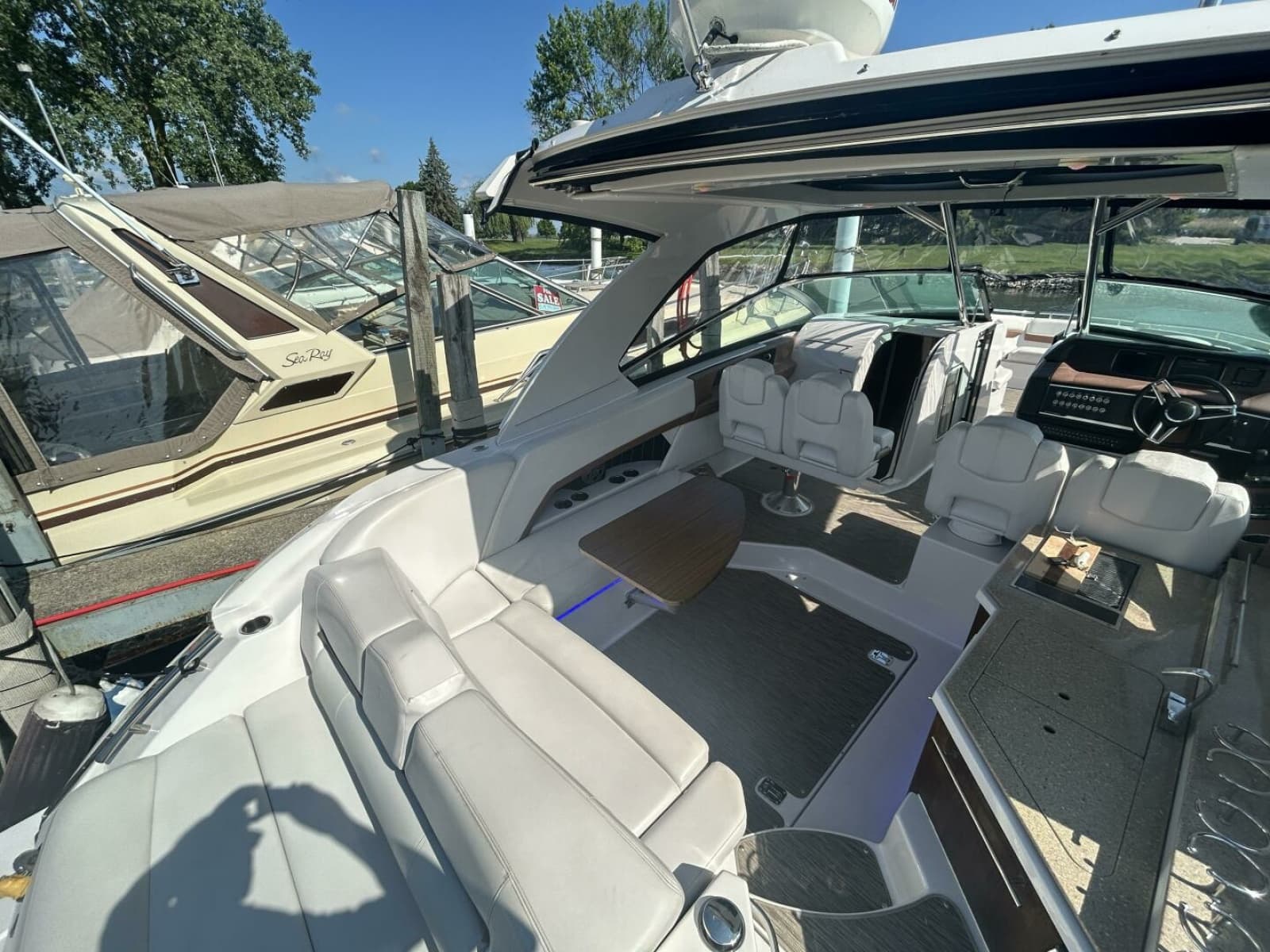 2017 Four Winns H350 - Photo 11