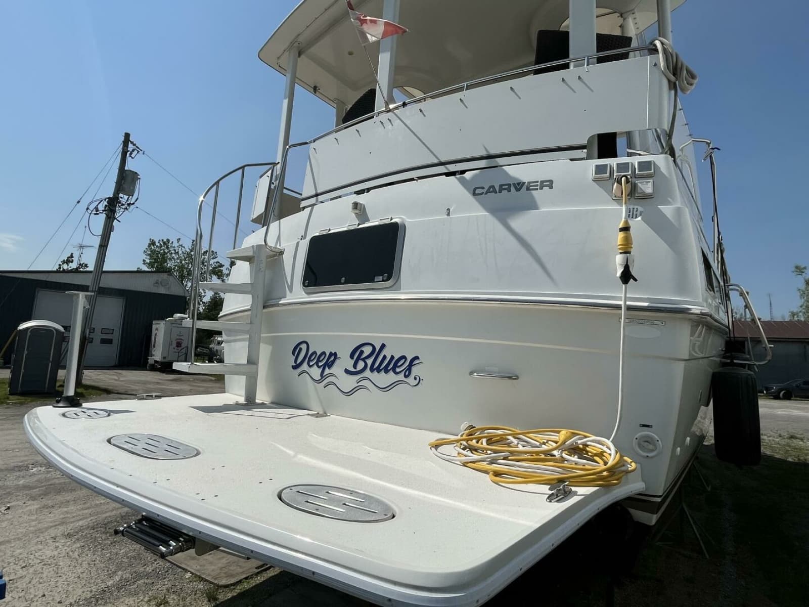 1996 Carver 370 Aft Cabin - Photo 9