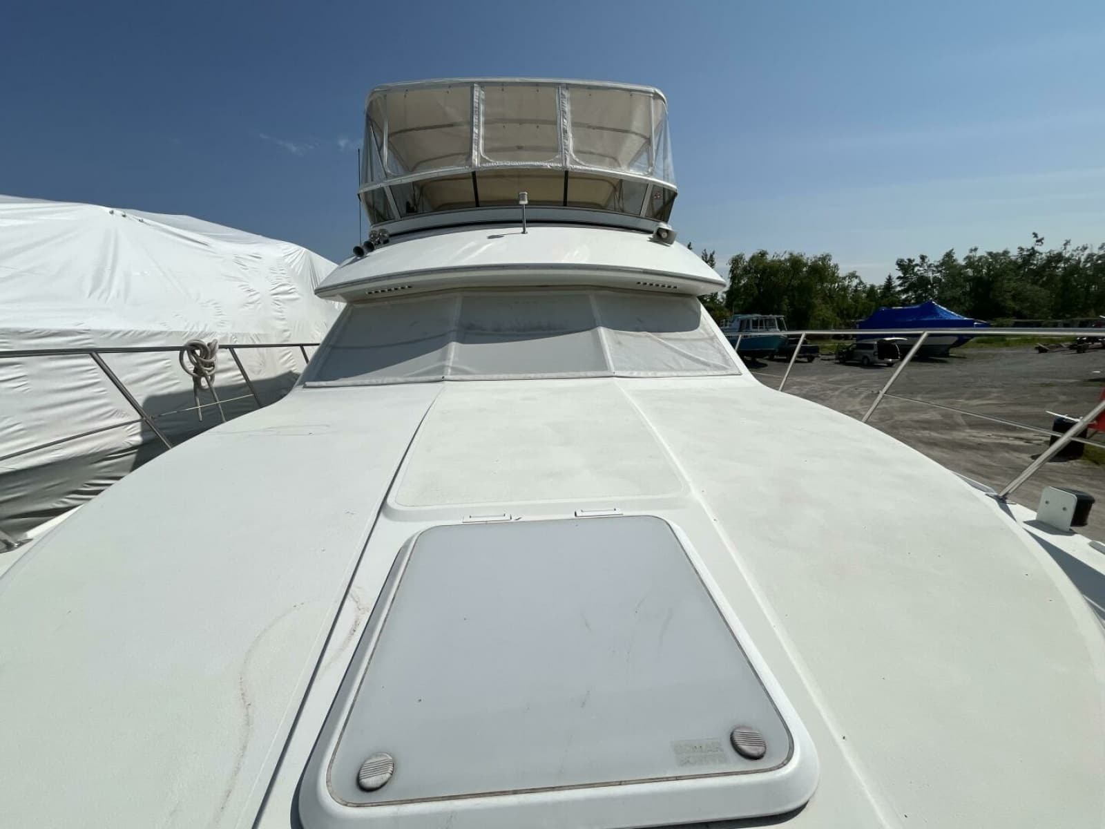 1996 Carver 370 Aft Cabin - Photo 25