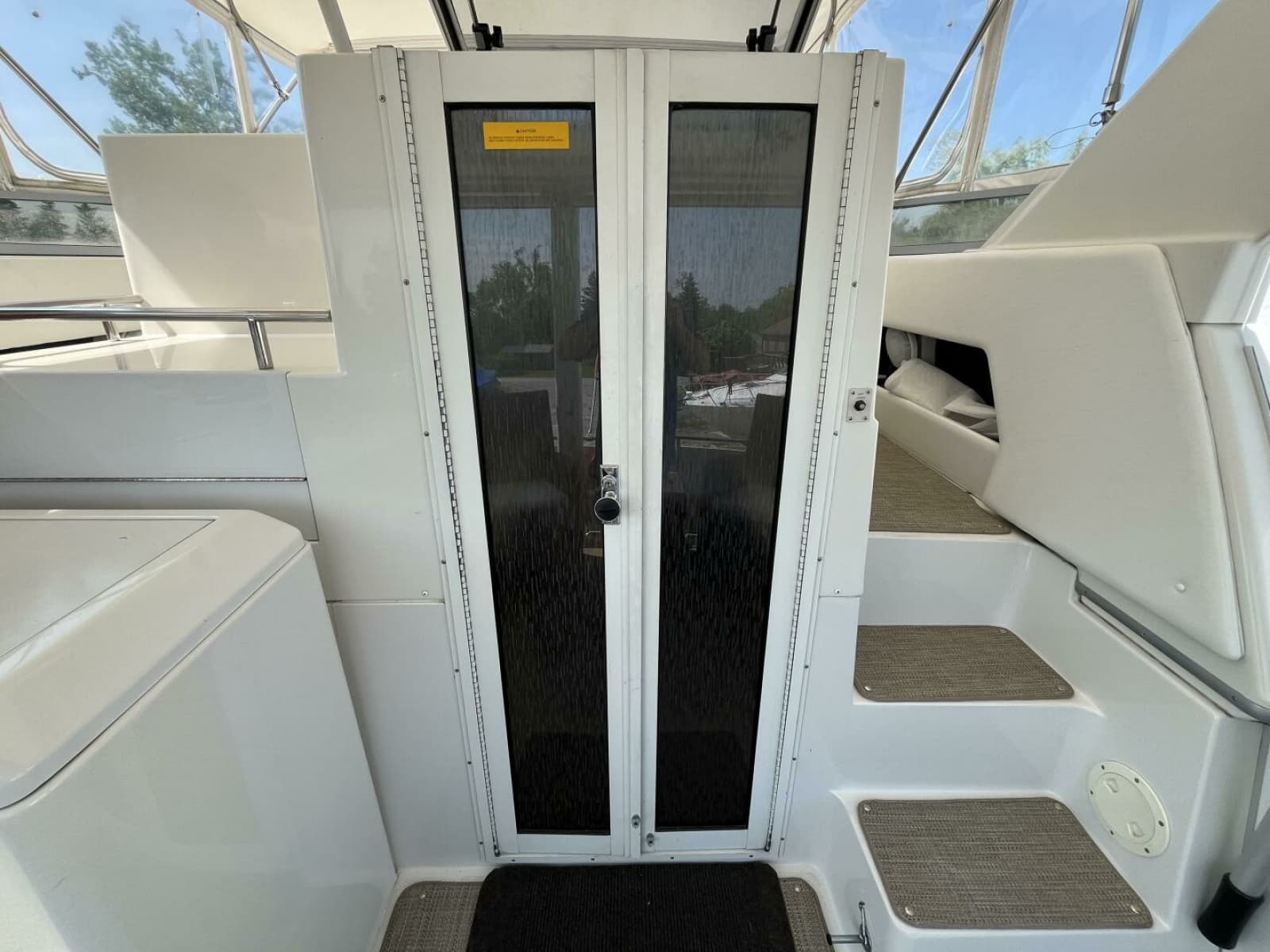1996 Carver 370 Aft Cabin - Photo 35
