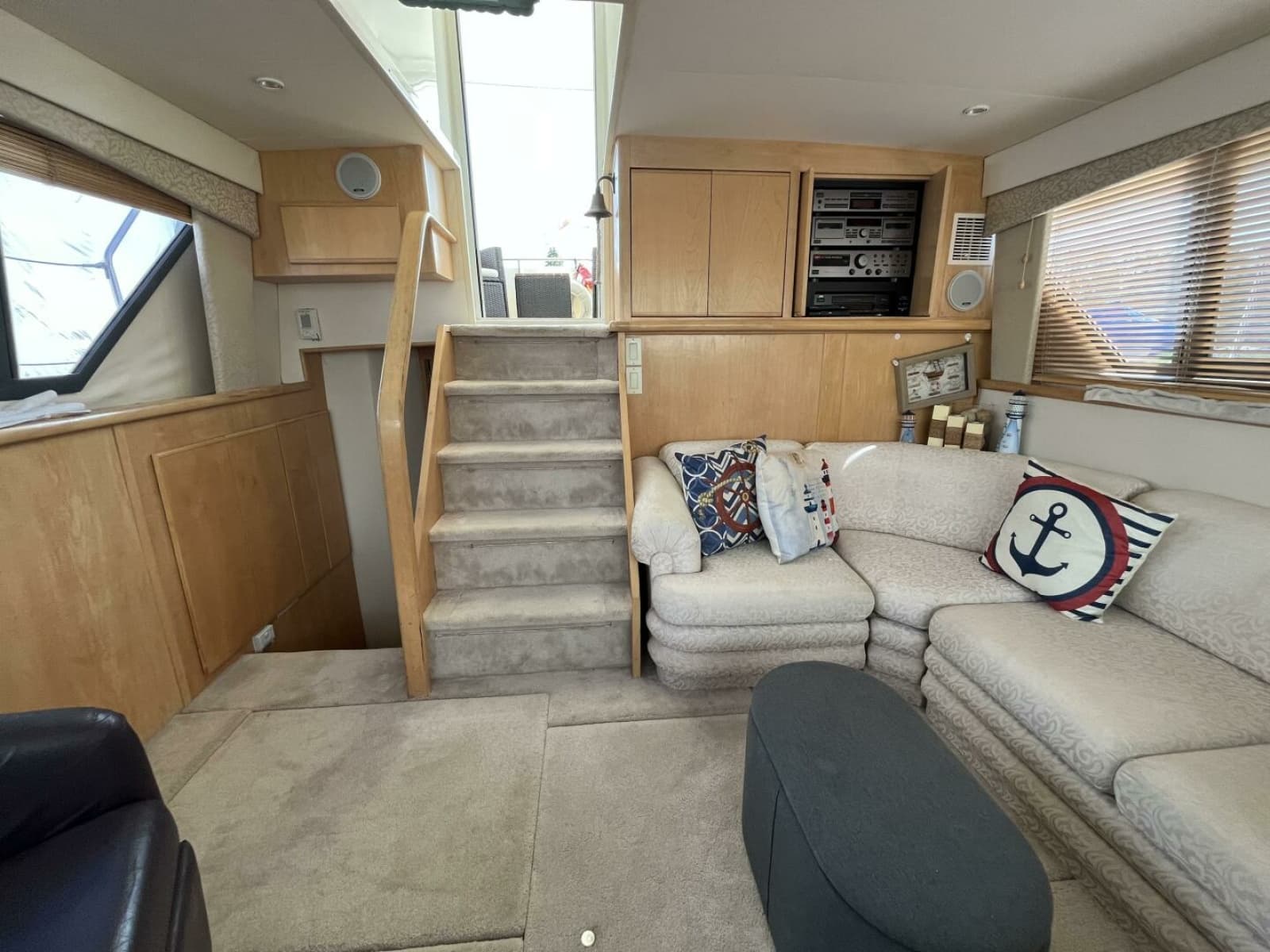 1996 Carver 370 Aft Cabin - Photo 52