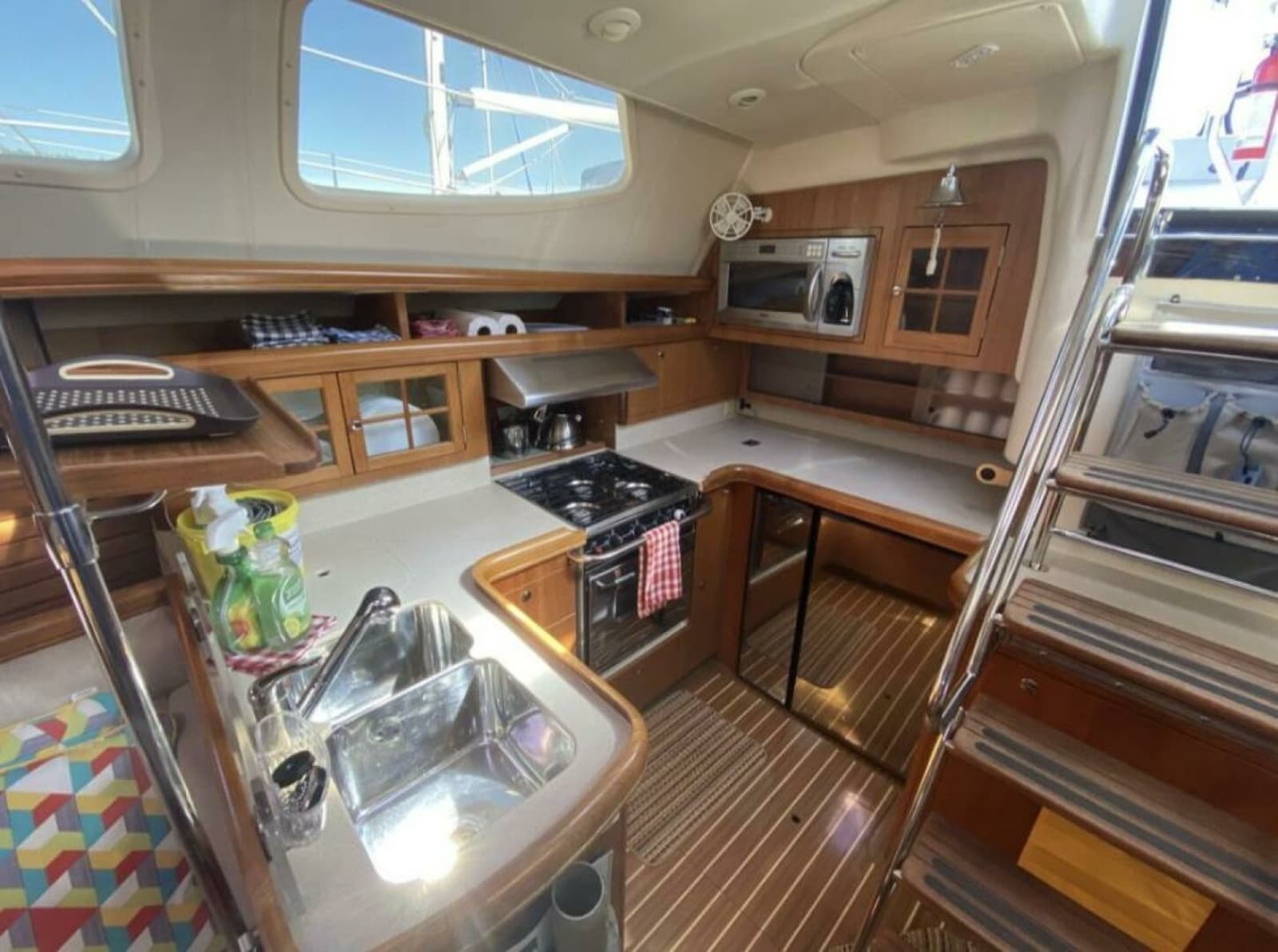 2006 Hunter 45 Center Cockpit - Photo 19