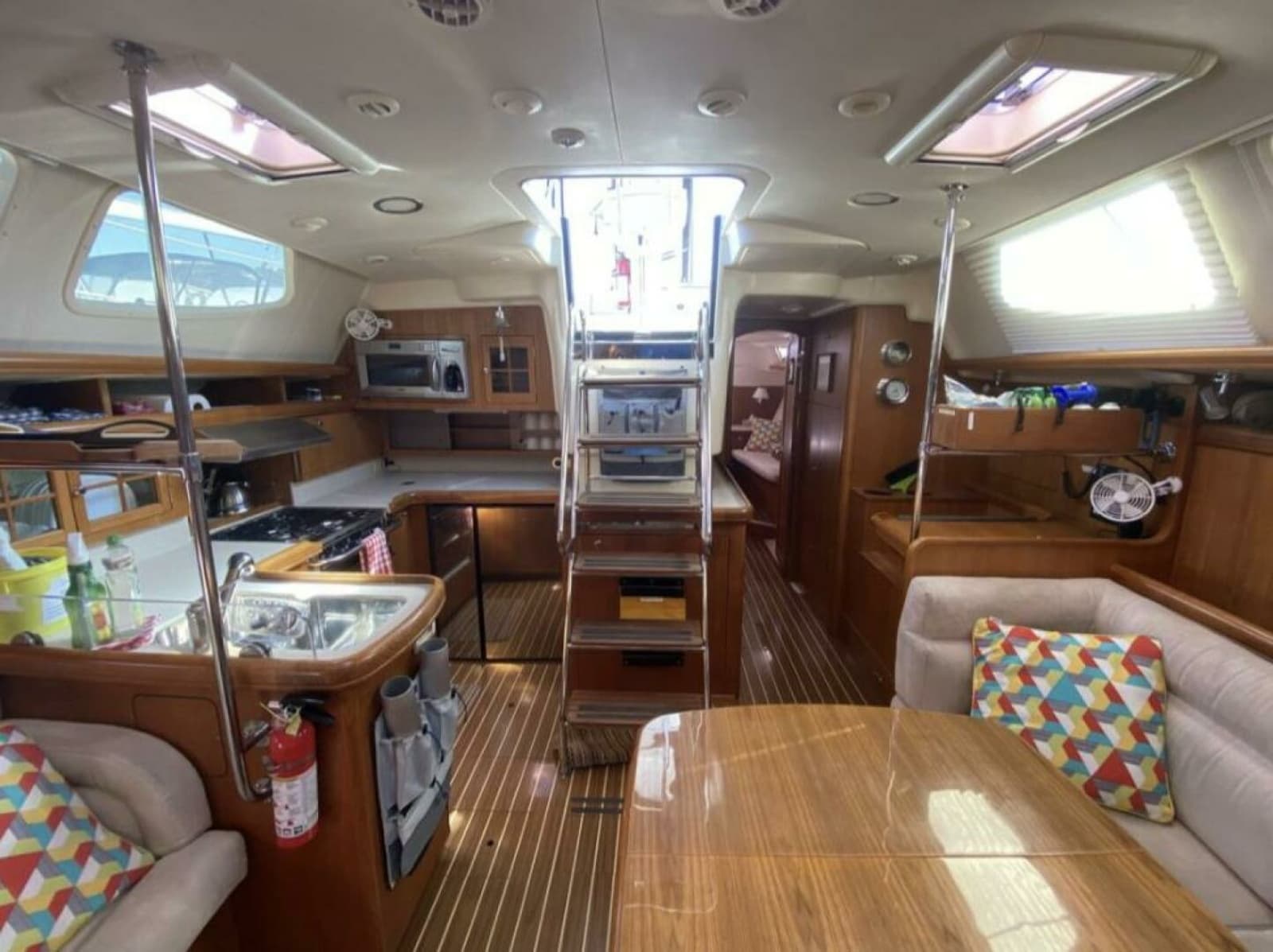 2006 Hunter 45 Center Cockpit - Photo 21