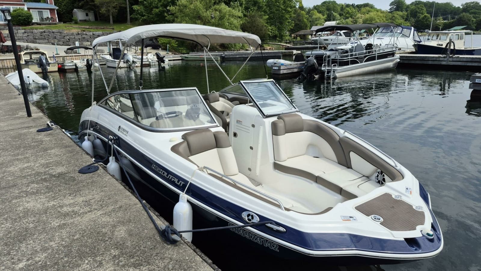 2012 Yamaha Boats 242 Limited - Photo 5