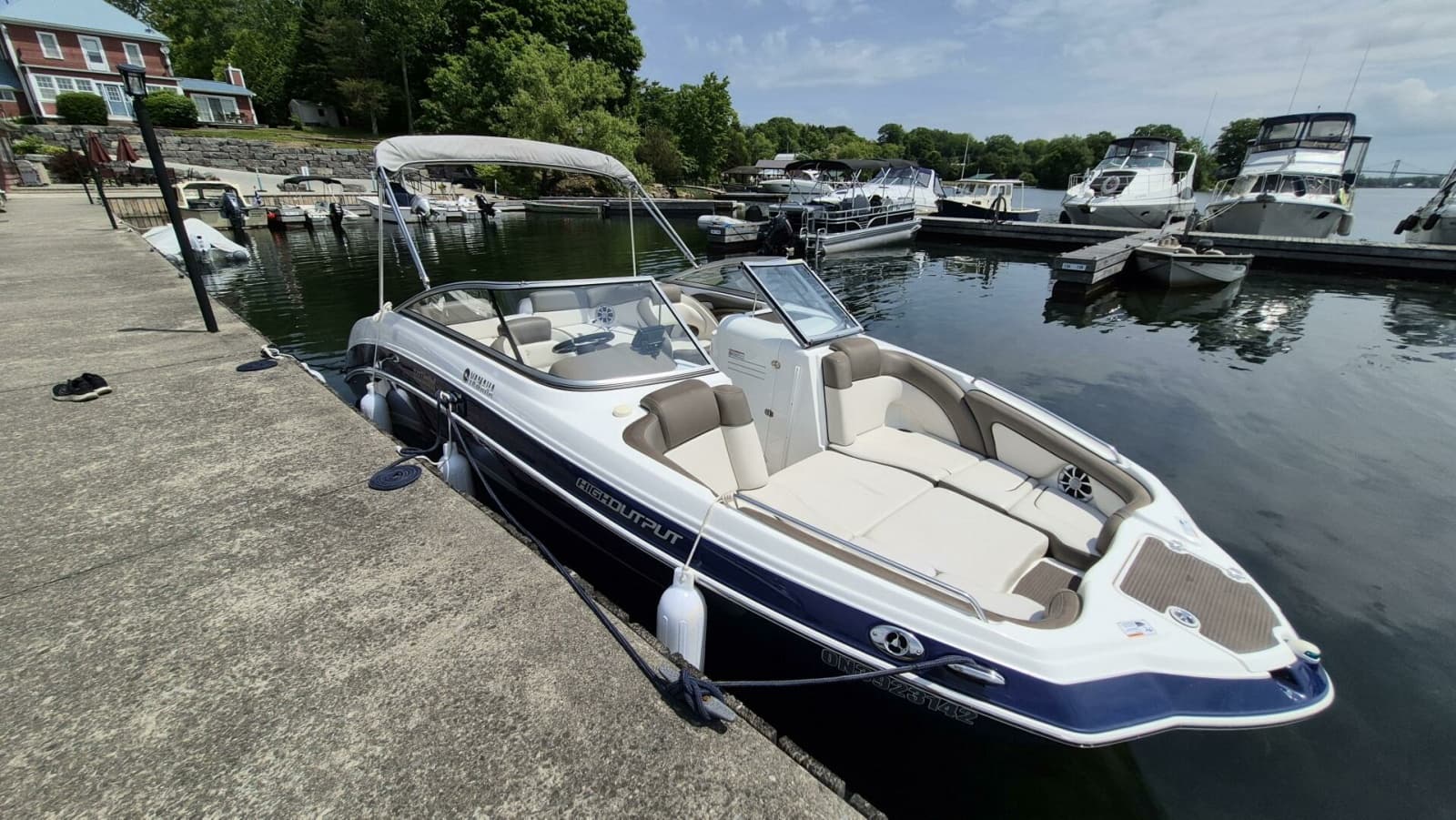 2012 Yamaha Boats 242 Limited - Photo 30