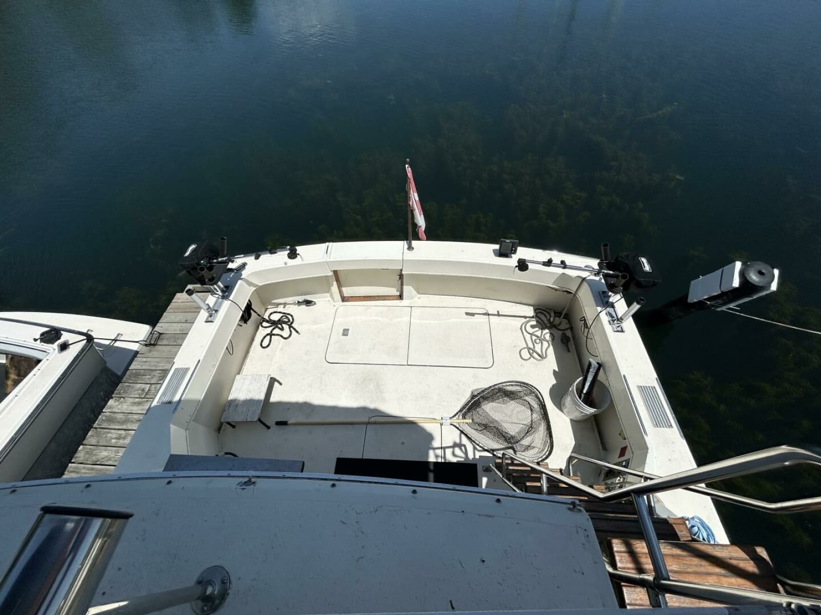 1984 Hatteras 36 Convertible - Photo 46