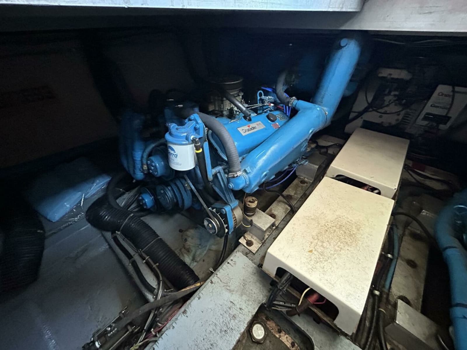 1984 Hatteras 36 Convertible - Photo 61