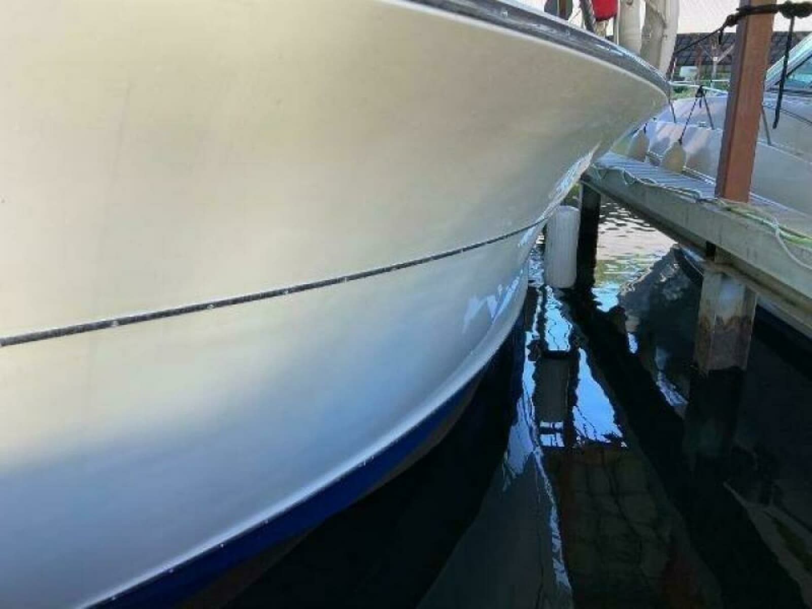 1970 Chris-Craft 42 Commander - Photo 6