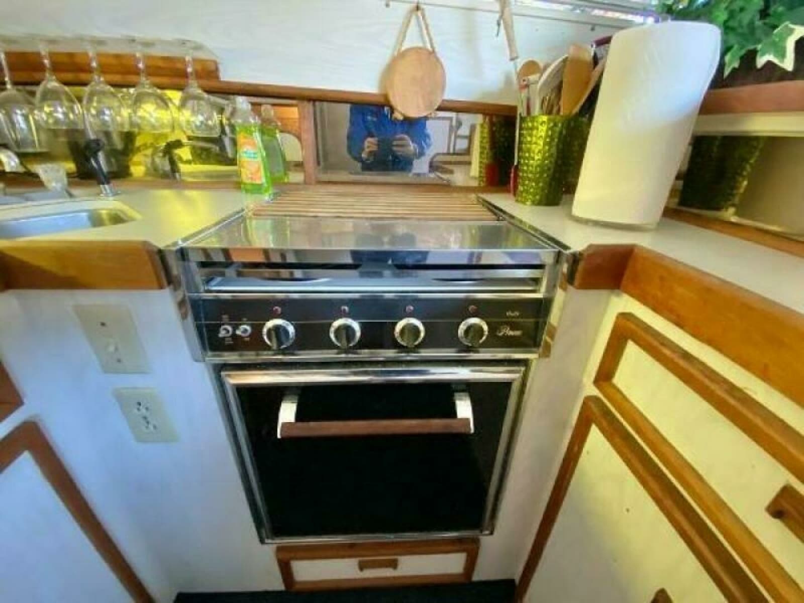 1970 Chris-Craft 42 Commander - Photo 35