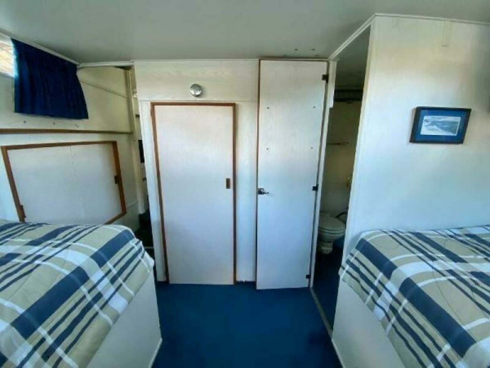 1970 Chris-Craft 42 Commander - Photo 52