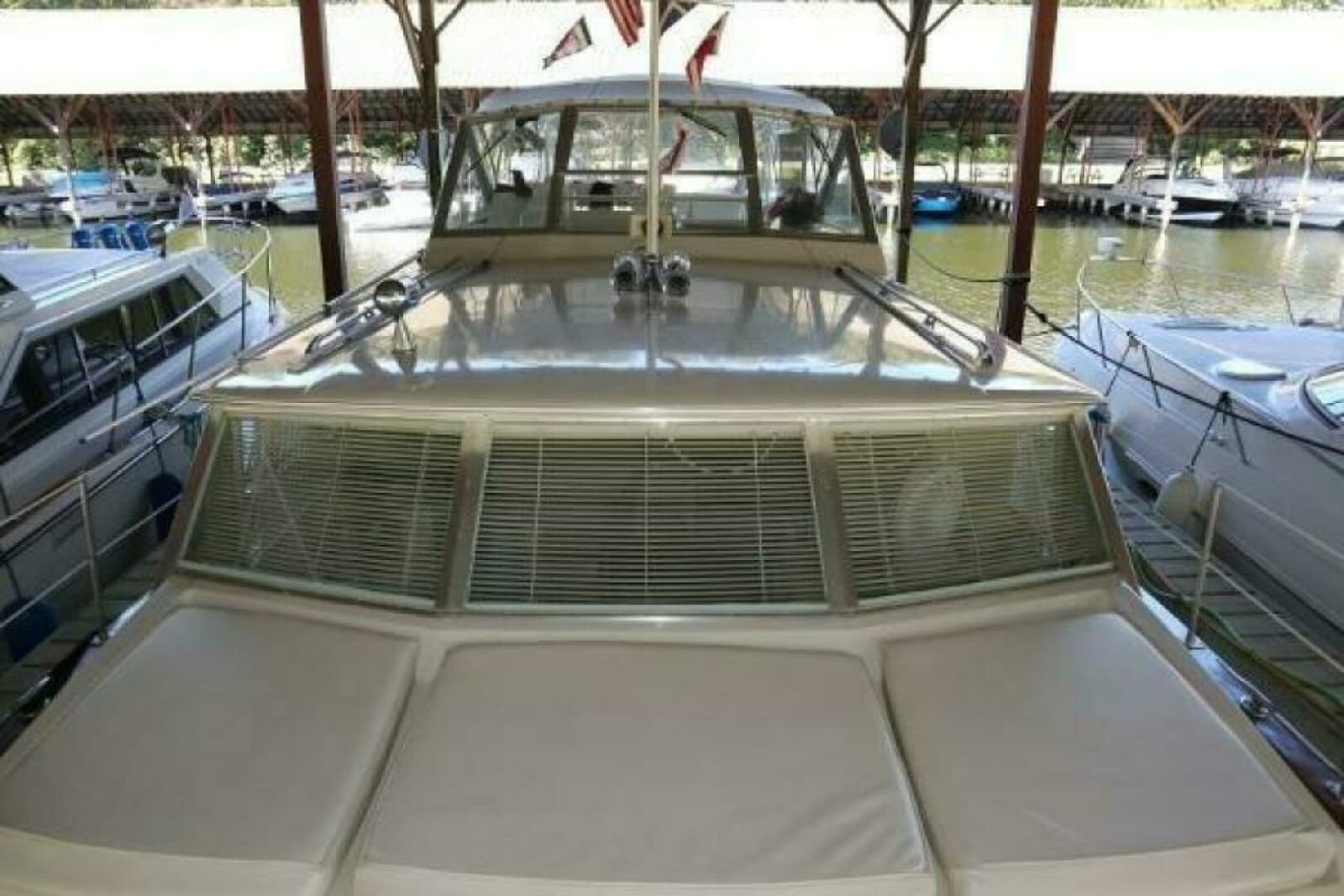 1970 Chris-Craft 42 Commander - Photo 8