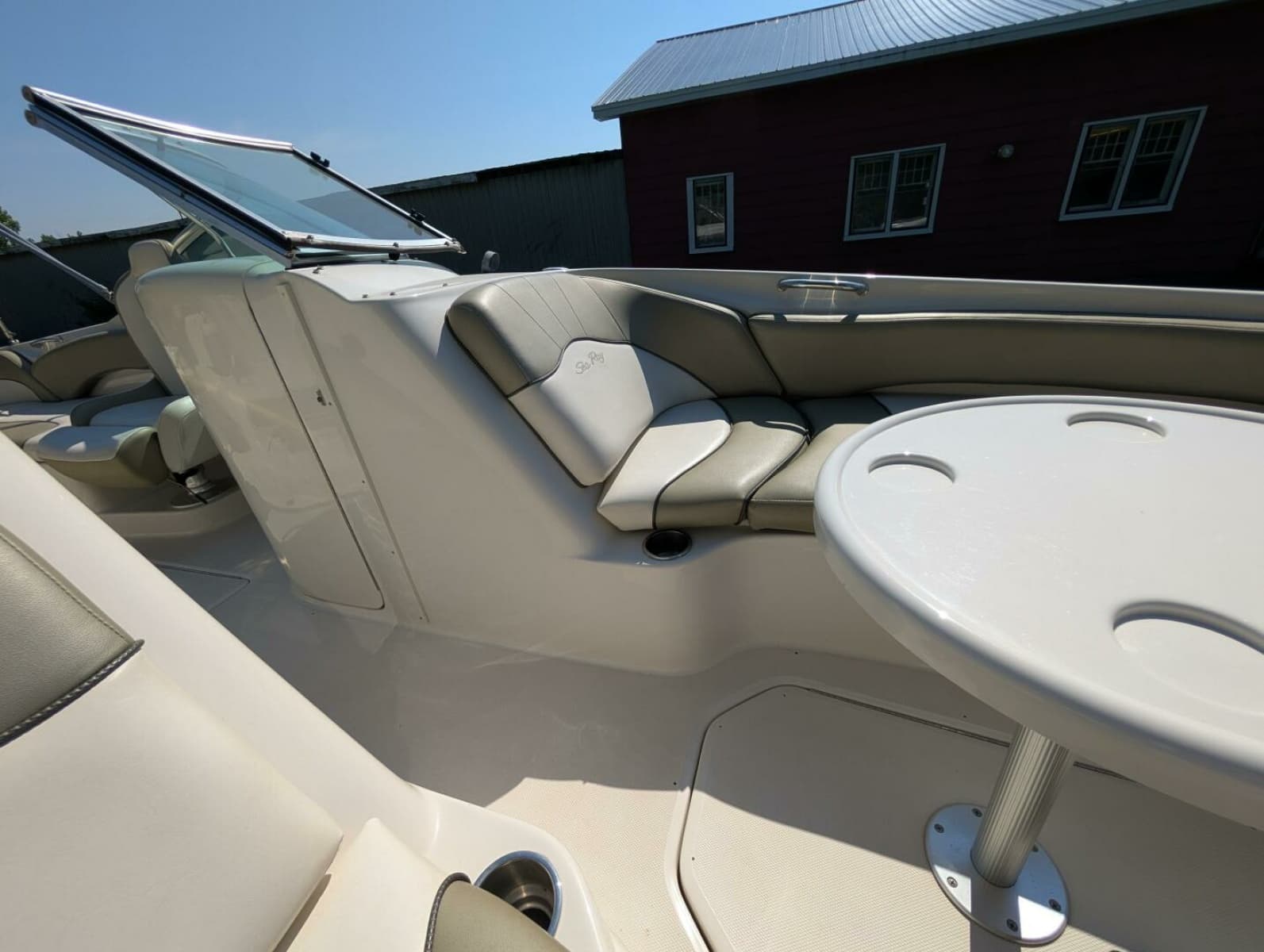 2007 Sea Ray 240 Sundeck - Photo 24