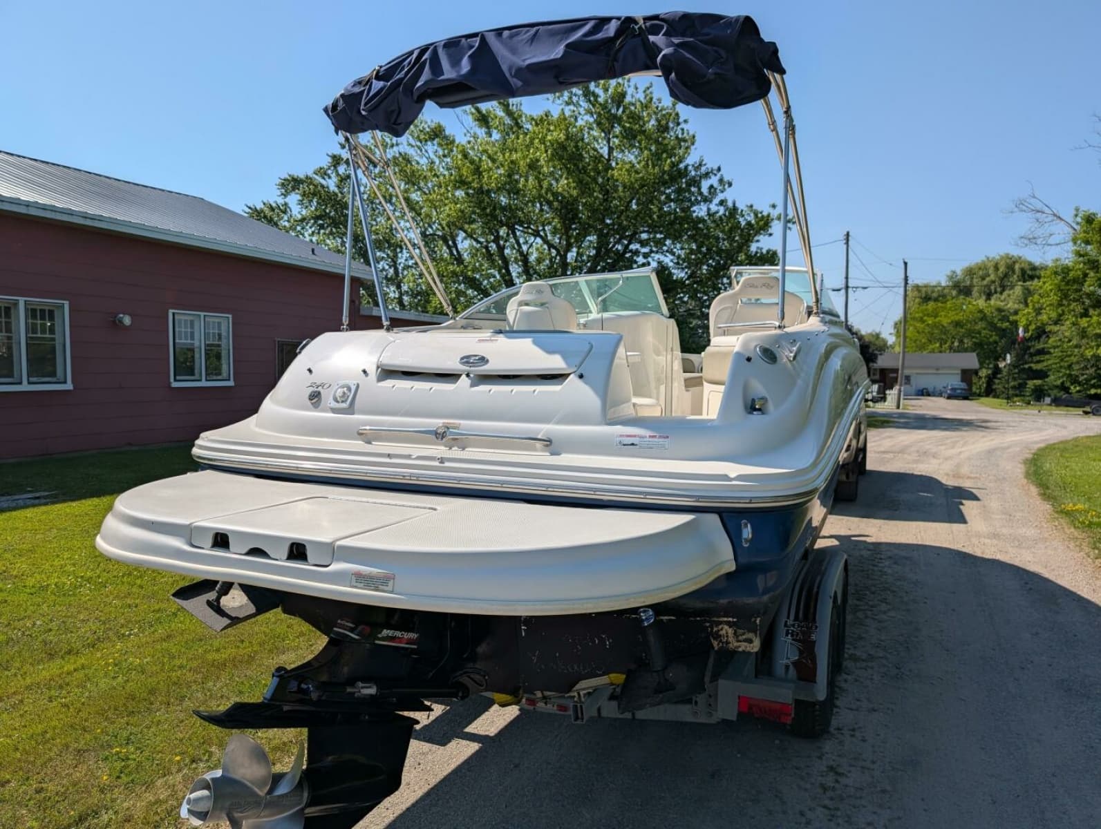 2007 Sea Ray 240 Sundeck - Photo 10