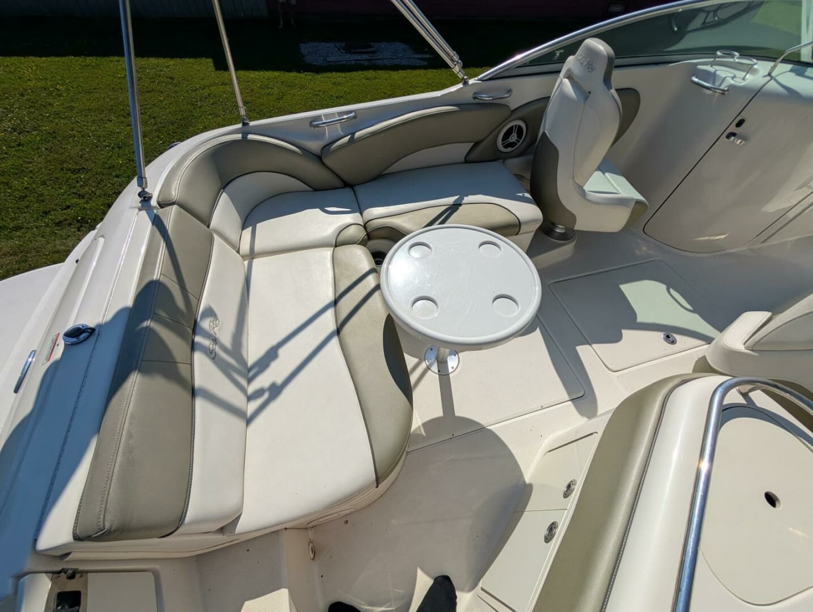 2007 Sea Ray 240 Sundeck - Photo 16