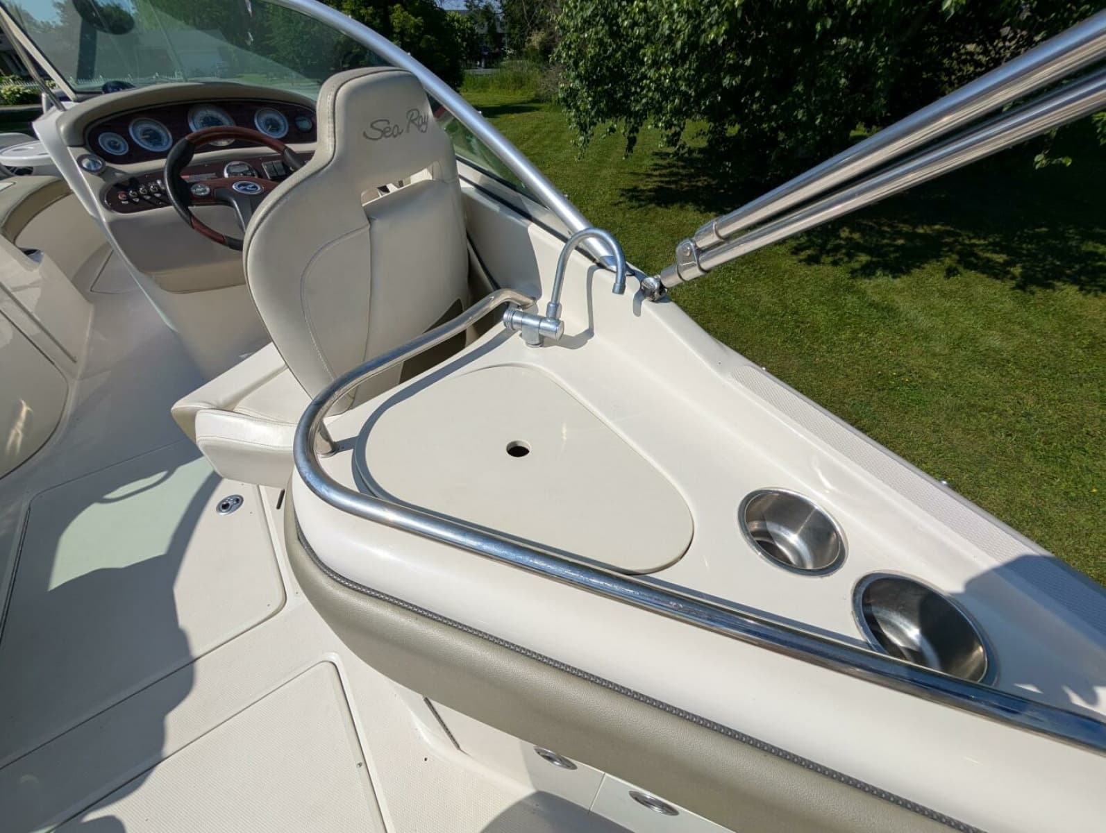 2007 Sea Ray 240 Sundeck - Photo 13