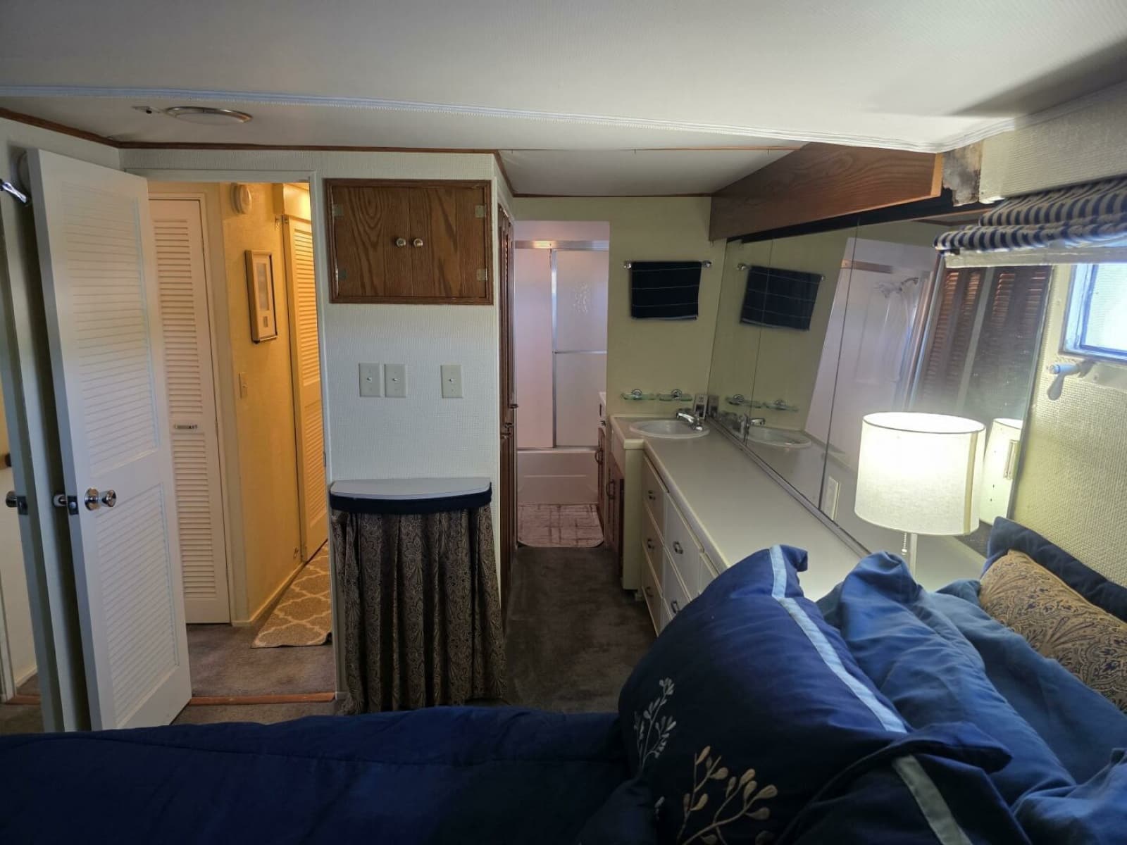 1976 Chris-Craft Roamer 60 - Photo 53