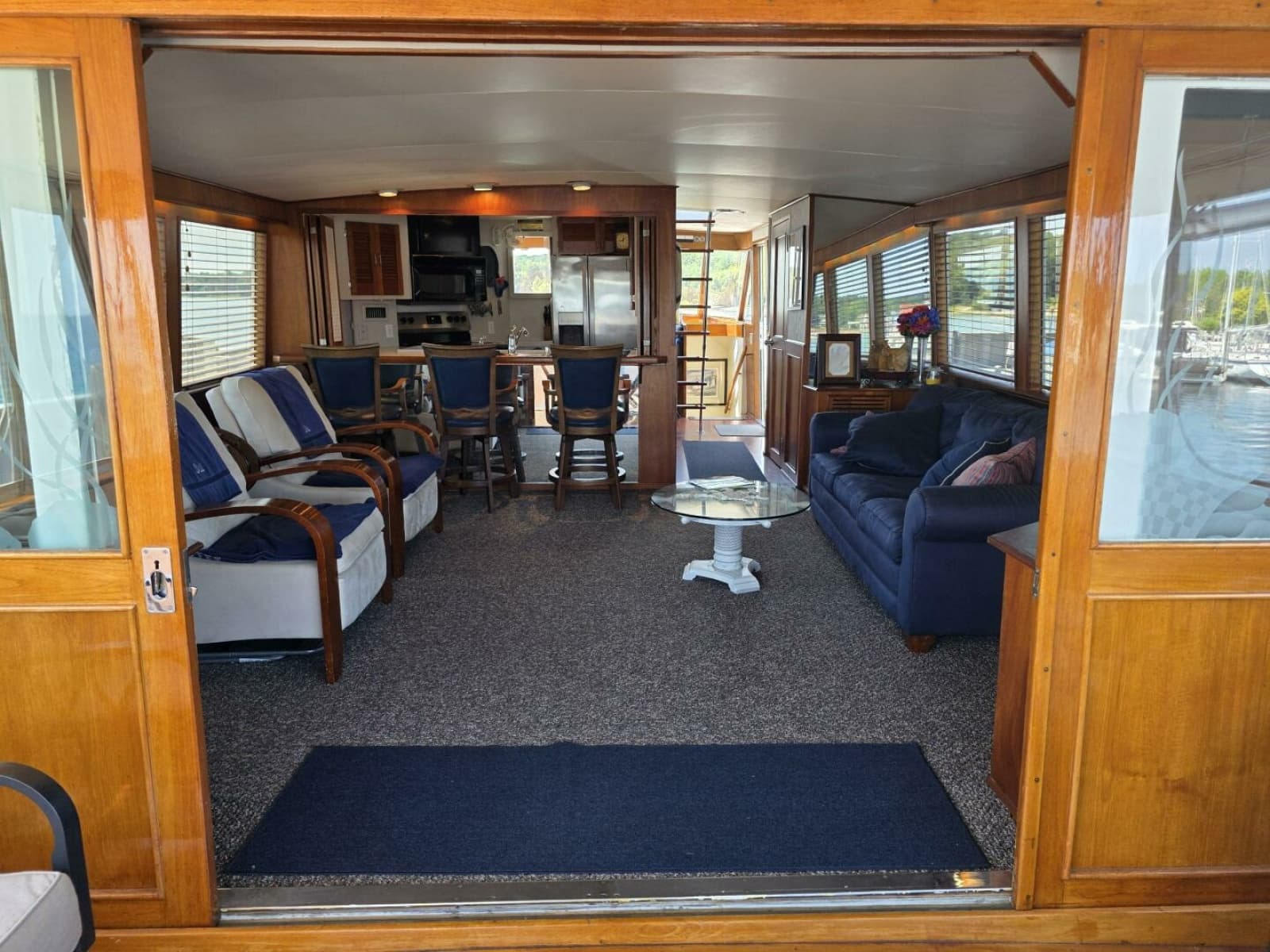 1976 Chris-Craft Roamer 60 - Photo 32