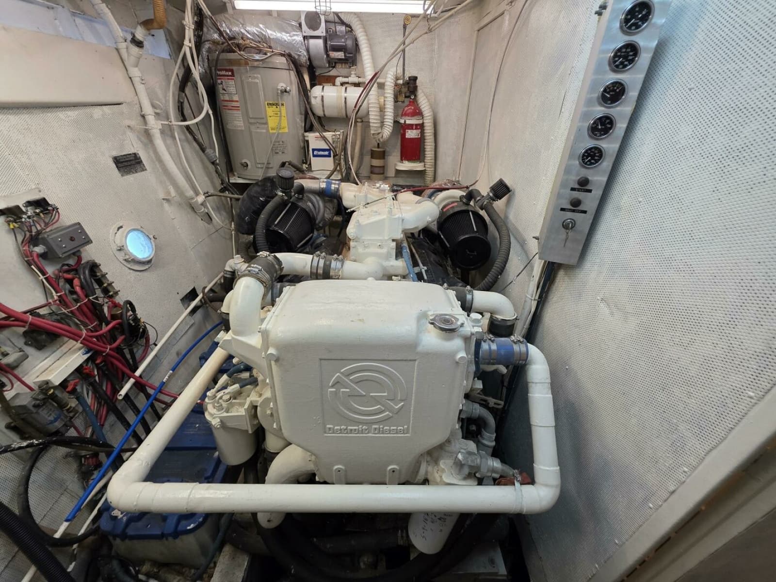 1976 Chris-Craft Roamer 60 - Photo 61