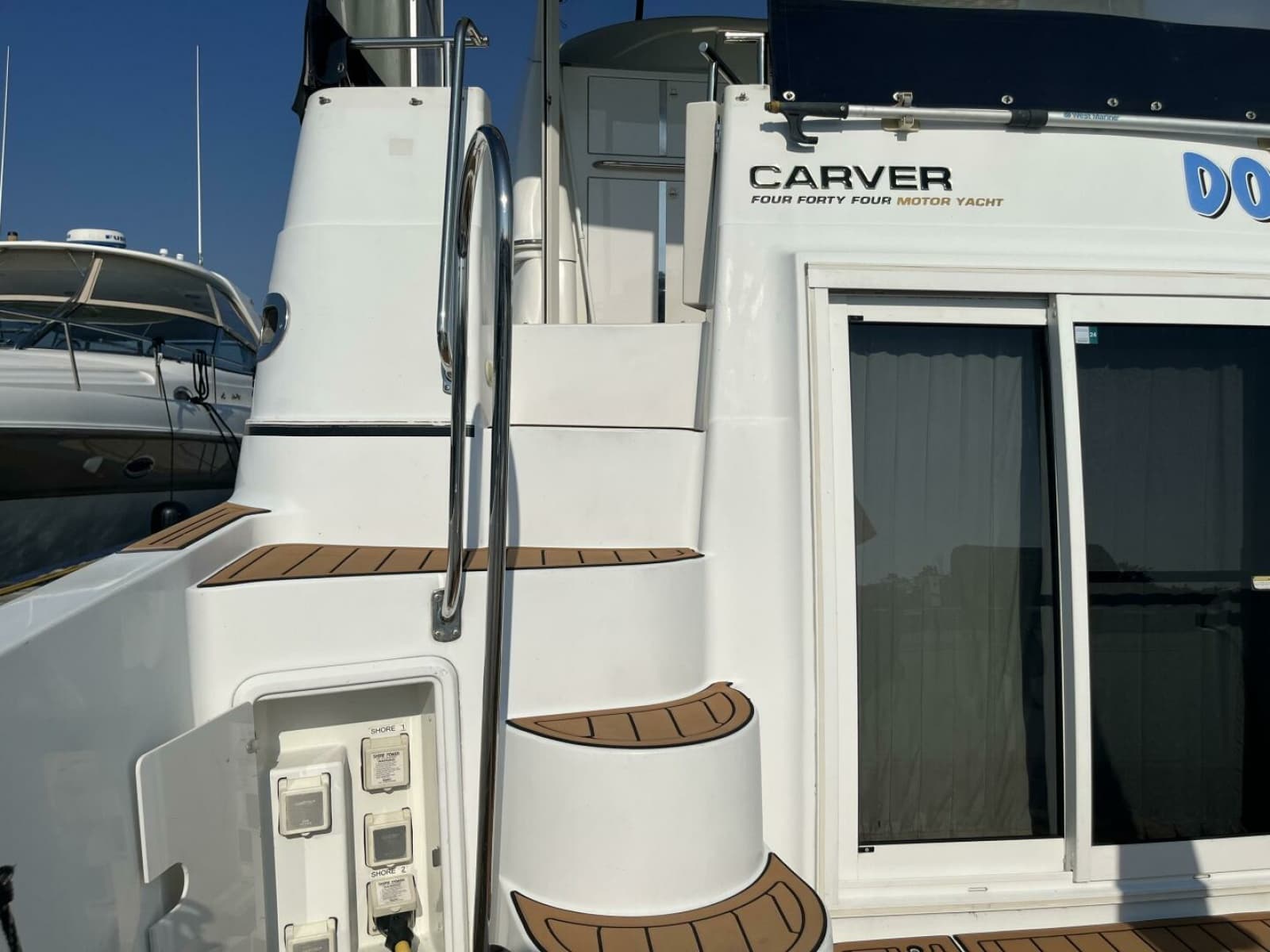 2003 Carver 444 Cockpit Motor Yacht - Photo 13